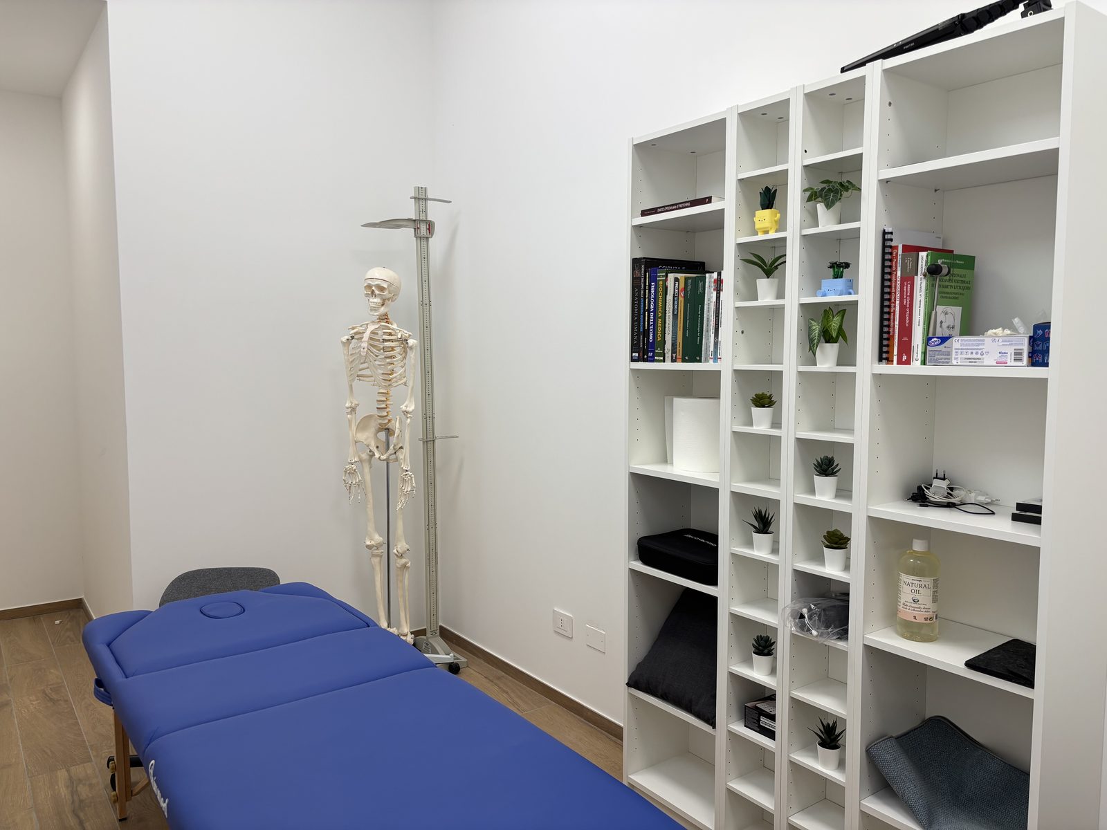 Sala osteopatia dello studio Areté a Segrate